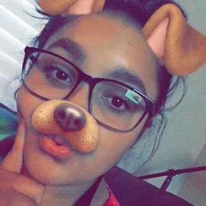 Meet your Posher, Nikki